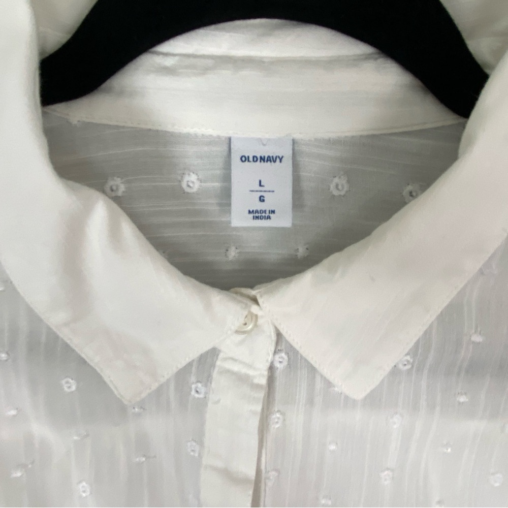 Old Navy White Eyelet Sleeveless Button-Up Shirt Sz Large - Picture 5 of 8